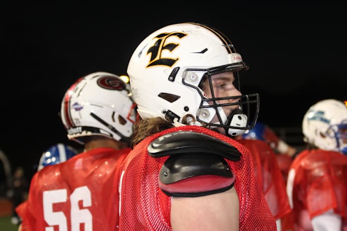 Mason Short, 2025 OT - Short is one of the top tackles in America. Has good pad level, athleticism, and size. Holds 10 P5 offers as a sophomore.